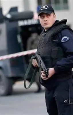 İstanbul'da operasyon! Giriş- çıkışlar tutuldu