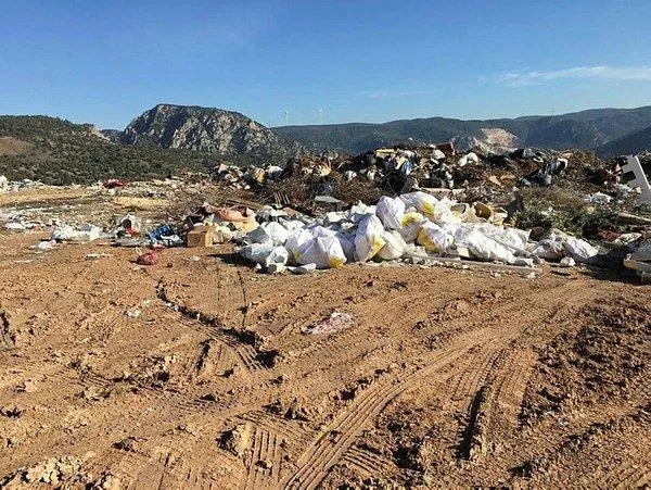 SON DAKİKA: Bilecik'te vatandaş CHP'li belediyeye isyan etti: Çöplük kabusu!-9