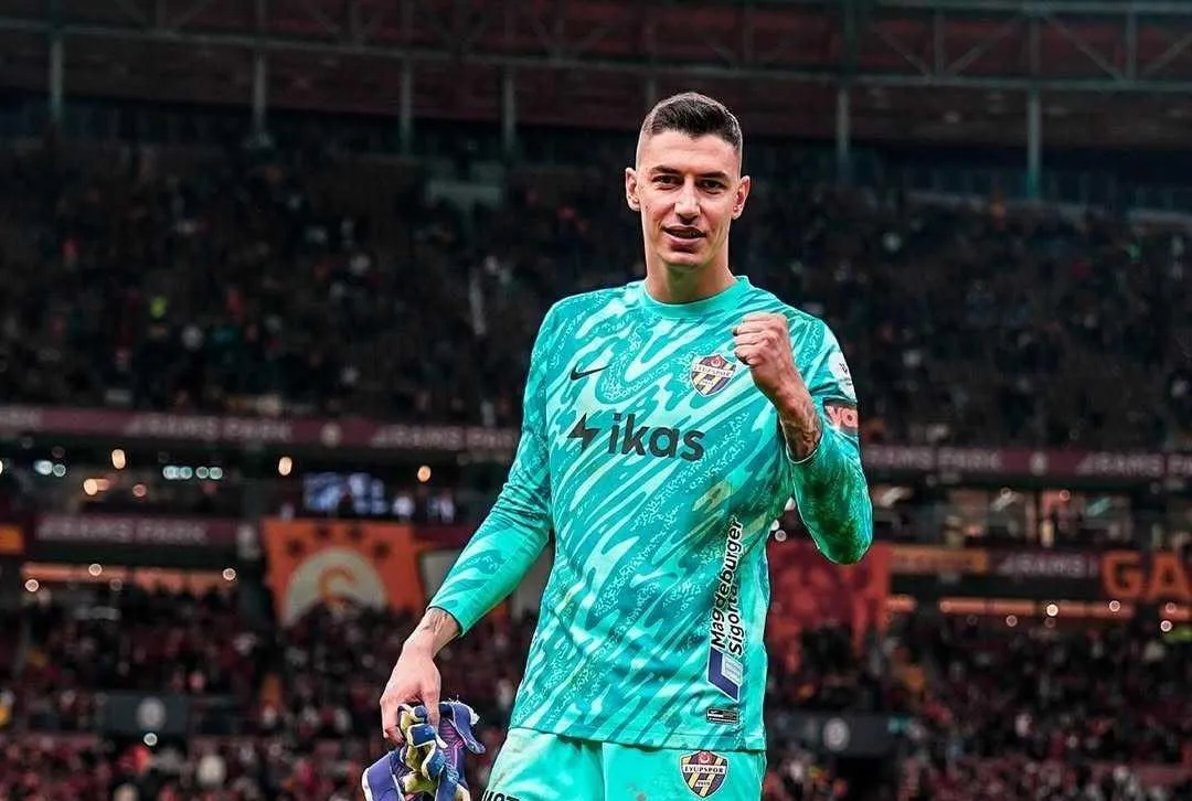 Berke Özer’den Galatasaray için ret!