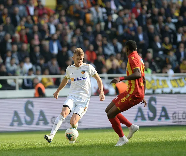 yeni-malatyaspor-kayserispor-engelini-rahat-gecti-1572182067192.jpg Yeni Malatyaspor, Kayserispor engelini rahat geçti-1