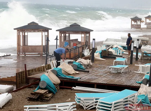 HAVA DURUMU | Meteoroloji'nin uyarıları sonrası Türkiye sağanağa teslim: İstanbul, Ankara, İzmir, Antalya... - 22