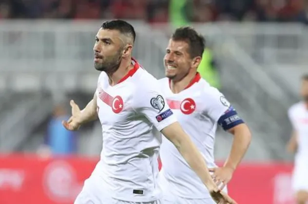 Milli Takım'da Emre Belözoğlu şoku