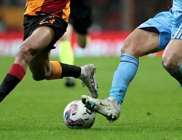 Zirvede büyük kapışma