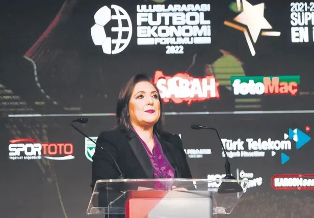 bakan-kasapoglu-turkuvaz-medyanin-ev-sahipligindeki-uluslararasi-futbol-ekonomi-forumunda-konustu-turk-spor-ma-1668042226806.jpeg