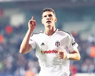 Gomez’e Wolfsburg talip