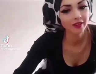 TikTokta yeni rezalet! Hem başörtülü hem yarı çıplak! Ozlemmm08 hesabıyla müstehcen canlı yayın | TikTok kapatılacak mı?