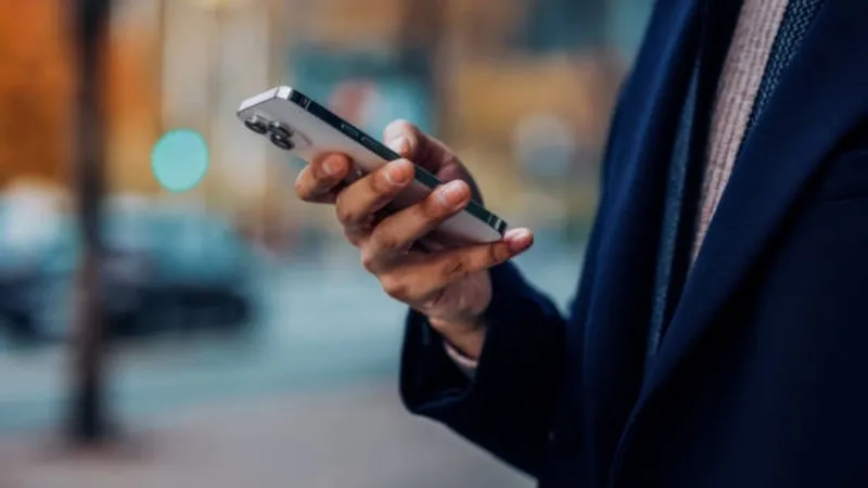 ulke-nufusunun-24-katini-gecti-turkiyede-numara-tasima-sayisi-artiyor-1776862039634.jpg Ülke nüfusunun 2,4 katını geçti: Türkiye'de numara taşıma sayısı artıyor-2