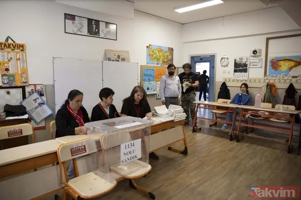 Türkiye'nin dört bir yanında seçim heyecanı! Vatandaşlar sandığa koştu - 1