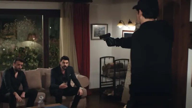 1714908291299.jpg Fikret için acı final! 2 yeni başrol... Hudutsuz Sevda dizinde matem havası gibi veda-4
