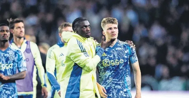 Ajax zirvede şoku yaşadı