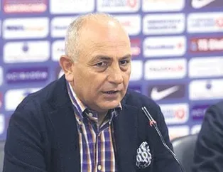 Emre oynasa da oynamasa da dert!