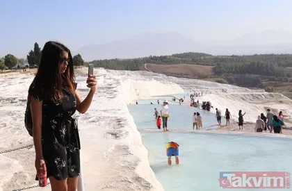 Beyaz cennet Pamukkale’de ara tatil hareketliliği