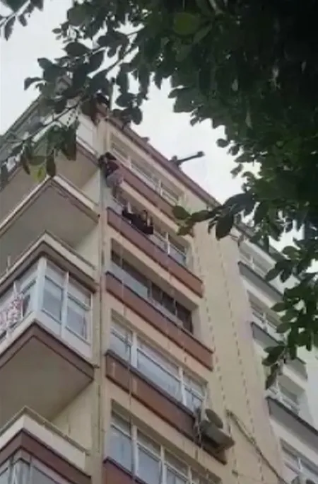 Adana'da yürekleri ağza getiren an! Hemen polisi aradılar-5