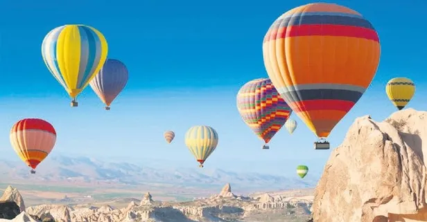 700 bin Çinli sıraya gırdı