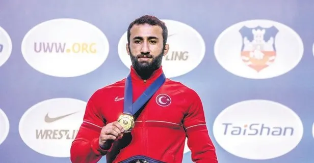 Grekoromen stil 82 kiloda Burhan Akbudak dünya şampiyonu oldu! | Spor haberleri