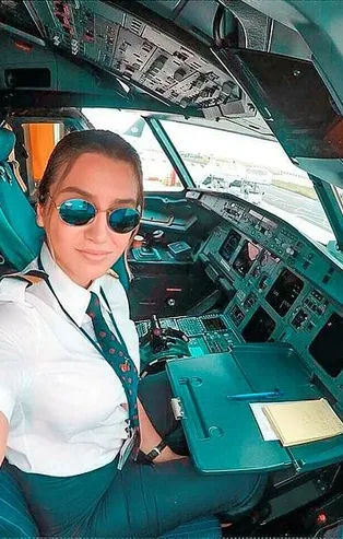 Yağmur Sarıoğlu’ndan havalı dönüş