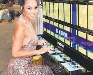 Dünyanın ilk tablet piyanosu