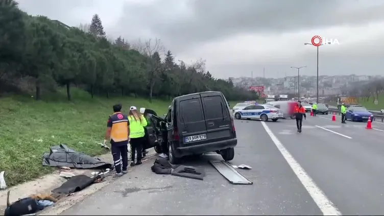 Avcılar’da zincirleme kaza: 2 ölü, 4 yaralı