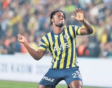 ampute-milli-takimimiz-tff-baskani-buyukeksinin-konugu-olarak-rivaya-gitti-1665532658336.jpeg Ampute Milli Takımımız, TFF Başkanı Büyükekşi'nin konuğu olarak Riva'ya gitti-8