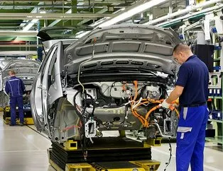 Dev otomotiv şirketi Renault 15 bin işçisini çıkarıyor