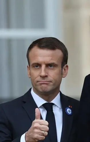 Trump ve Macron, Suriye ve yeni tip koronavirüsü (Kovid-19) görüştü