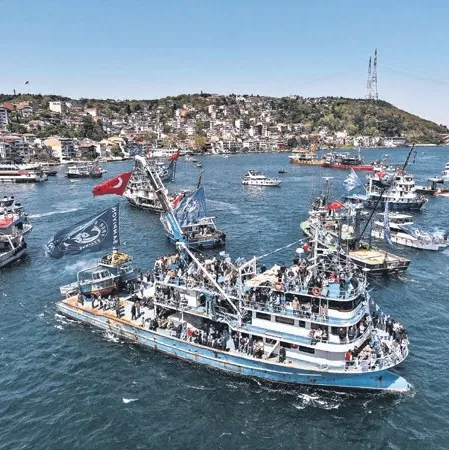 Şampiyonluğu boğazda kutladılar