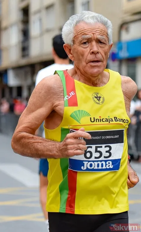 82 yaşındaki Juan Lopez Garcia’nın 20 yaşındaki bir gencin vücuduna sahip olmasının sırrı - 1