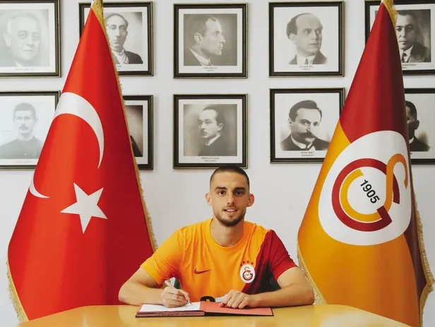 son-dakika-galatasaray-berkan-kutlu-transferini-resmen-acikladi-1627590442308.jpeg Son dakika: Galatasaray Berkan Kutlu transferini resmen açıkladı-2