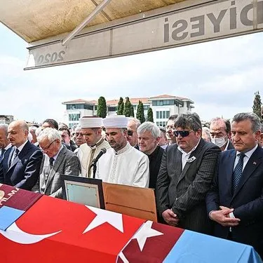 Eski bakan Mehmet Ali Yılmaz son yolculuğuna uğurlandı