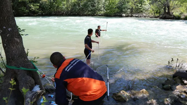 Tunceli'de kaybolan genci arama çalışmaları-5