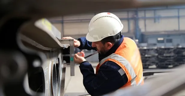 Bakan Selçuk duyurdu: 1,8 milyon gence destek!
