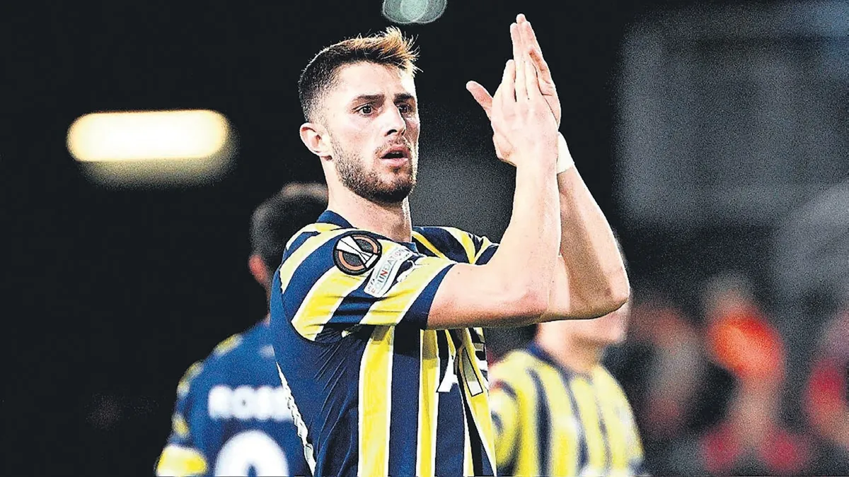 Mourinho döneminde formaya hasretti! Fenerbahçe'de Domenico Tedesco İsmail Yüksek’i çok beğendi