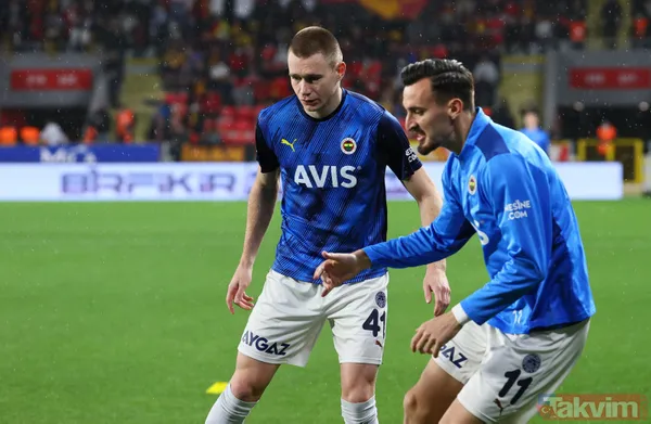 Ancak Sarı-Lacivertliler'in 20 Milyon Euro'nun Altındaki Hiçbir Teklifi Kabul Etmeme Kararı Aldığı Biliniyor.