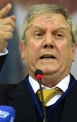 Fenerbahçe'de FETÖ depremi! Tam 48 kişi hakkında...