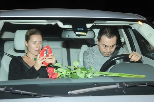 Serdar Ortaç ile Chloe Loughnan çiftinden şaşırtan hamle-4