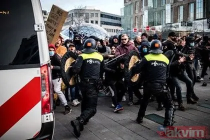 Hollanda’da Amsterdam ve Eindhoven sokakları karıştı! Onlarca kişi gözaltına alındı...