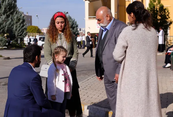 Hercai 21. bölüm 2. fragmanı: Azize Aslanbey'in tüm sırları tek tek ortaya çıkıyor! Hercai yeni bölümde neler olacak?-1