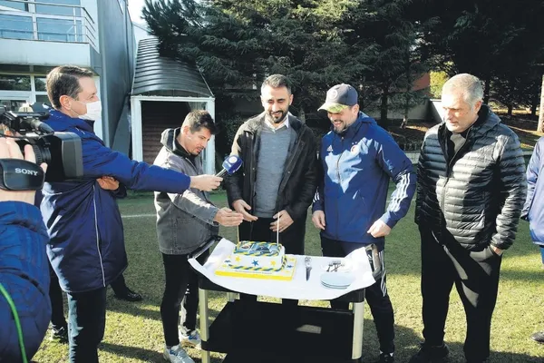 Emre Belözoğlu, Volkan Demirel, Mehmet Aurelio ve Selçuk Şahin... Bilenler bilmeyenlere anlatıyor!-4