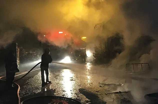 SON DAKİKA: Ankara'da gecekondu yangını