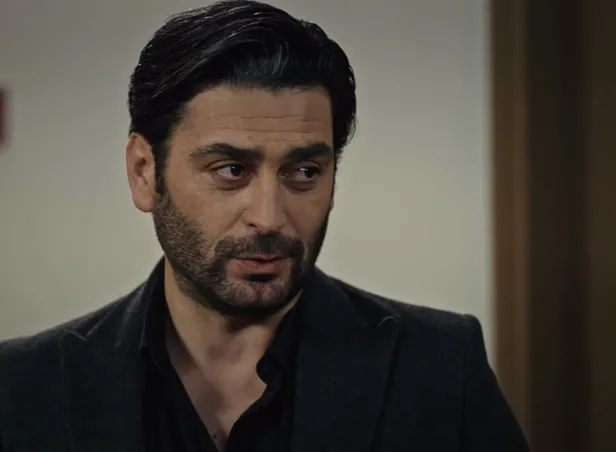 duyan-aglamaktan-helak-olacak-edhoda-seyirciyi-efkanlandiracak-ayrilik-uc-basrolden-birisi-1625921531755.jpg EDHO'da seyirciyi efkarlandıracak ayrılık! Duyan ağlamaktan helak olacak! Üç başrolden birisi...-8