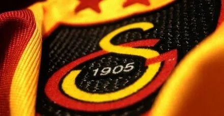 Galatasaray, Emre Akbaba'yı açıkladı!