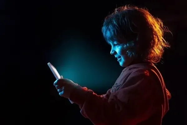 15-yas-altina-sosyal-medya-kisitlamasinda-son-viraj-tbmm-avrupadaki-ornekleri-mercek-altina-aldi-hangi-yaptiri-1770541292064.jpeg 15 yaş altına sosyal medya kısıtlamasında son viraj! TBMM Avrupa'daki örnekleri mercek altına aldı: Hangi yaptırımlar uygulanıyor?-2