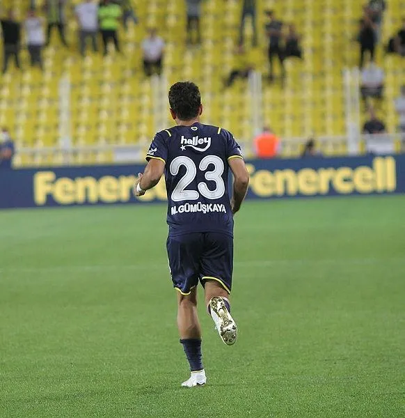 muhammed-gumuskaya-atti-fener-kazandi-fenerbahce-1-0-hjk-helsinki-mac-sonucu-1629406385941.jpeg