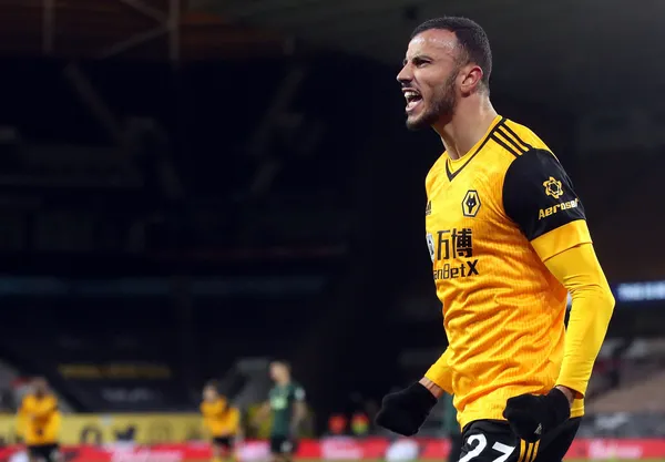 besiktasin-yeni-transferi-saiss-vidanin-gerisinde-kaldi-1655299104121.jpg Beşiktaş'ın yeni transferi Saiss, Vida'nın gerisinde kaldı!-6