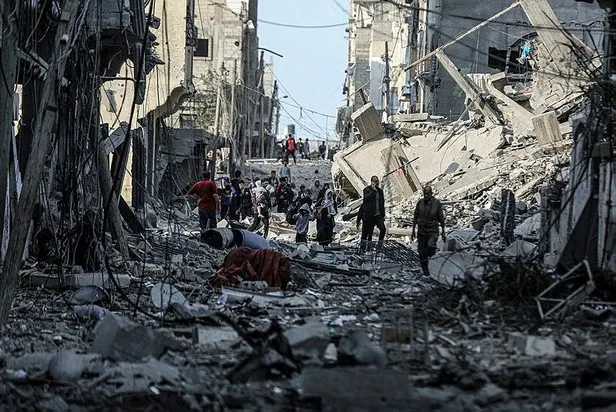 İşgalci devlet 10 gündür katliam yapıyor! Gazze'deki soykırımın boyutu havadan görüntülendi-2