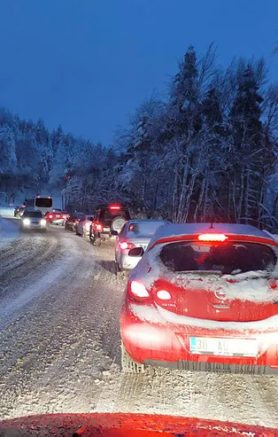Tatilcilerin dönüş yolu çilesi başladı!