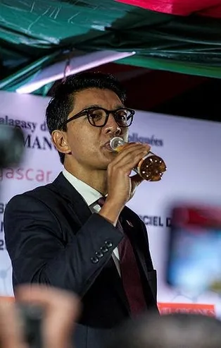 Madagaskar'da Kovid-19 parlamentoya bulaştı