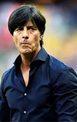 Başlarına gelenler pişmiş tavuğun başına gelmedi!