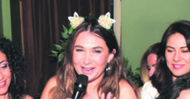 Nilay Dorsa doğum gününü kutladı! "Ben hep 18’im..."