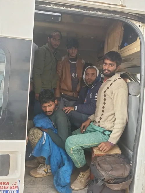 Son dakika: Ankara'da 68 düzensiz göçmen yakalandı-1